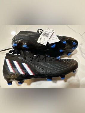 Adidas Predator Edge Men’s Soccer Cleats (9) Retails For $165